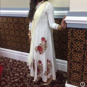 White long gown Pakistani Salwar Kameez
